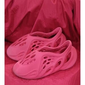 YEEZY Adidas FOAMRNNR 13KUS MADE IN CHINA